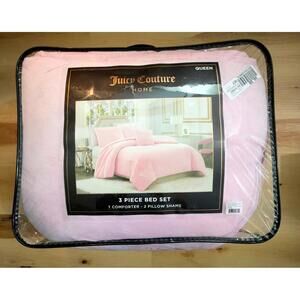 Juicy Couture Pink Marshmallow Velour 3pc Comforter Set Full/Queen
